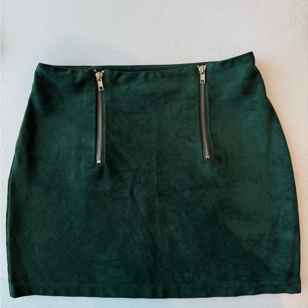 Forever 21 Dark Green Suede Mini Skirt with Gold Zippers